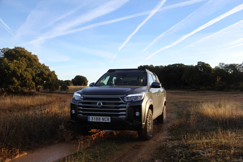 KGM Musso Aventura 8 Motor16