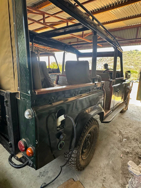 LAND ROVER DEFENDER ELECTRICOS KENIA ELECTROGENIC 13 Motor16