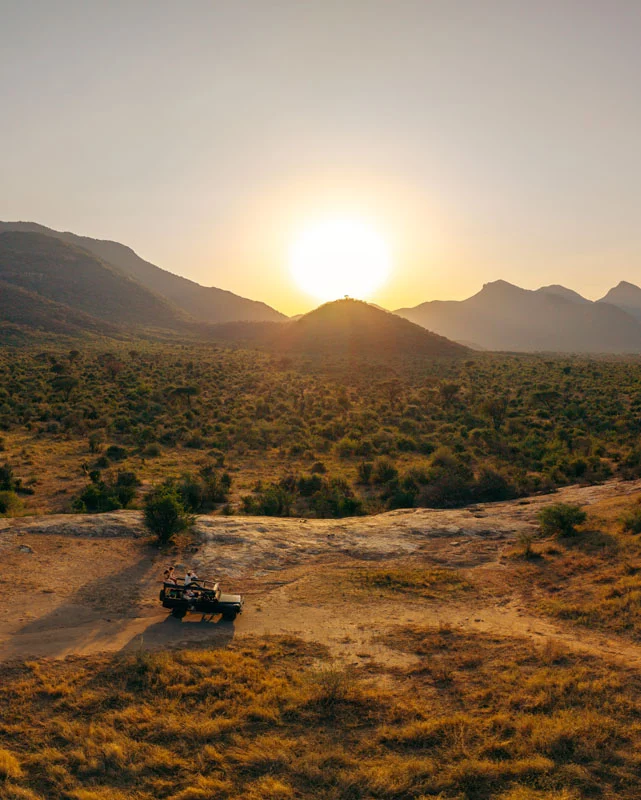 LAND ROVER DEFENDER ELECTRICOS KENIA ELECTROGENIC 20 Motor16