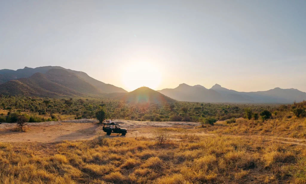 LAND ROVER DEFENDER ELECTRICOS KENIA ELECTROGENIC 22 Motor16