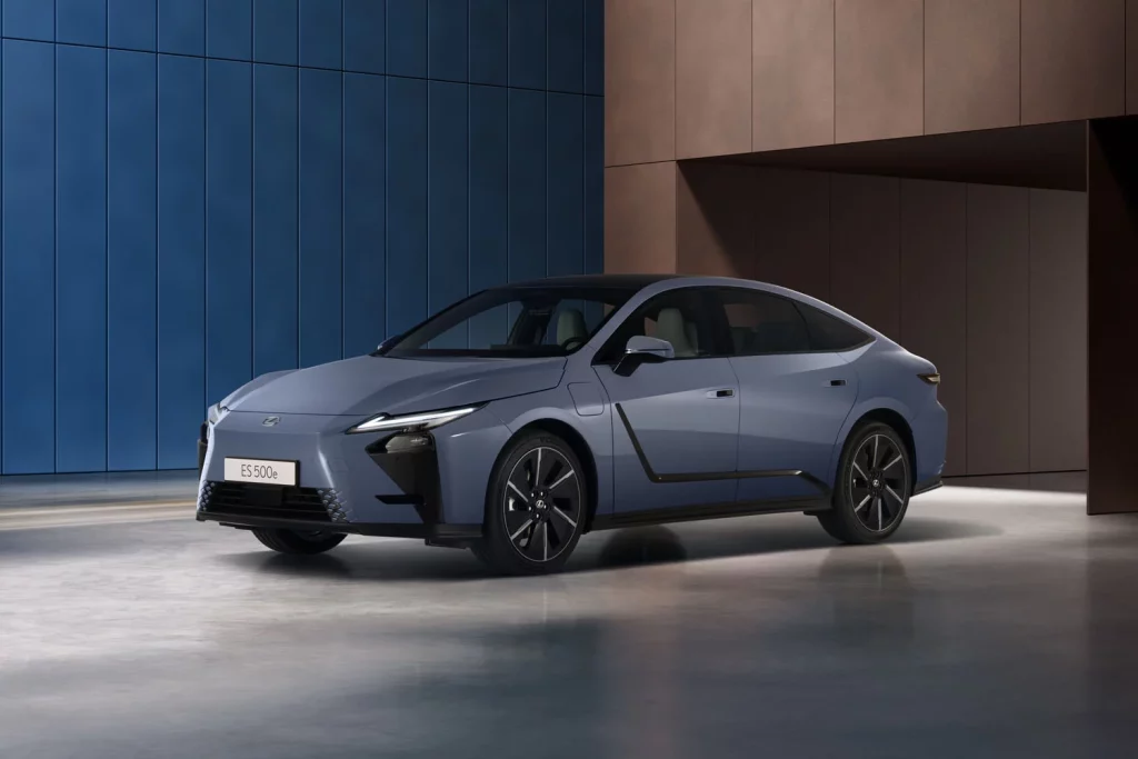 El Lexus ES y su promesa de redefinir el lujo moderno con serenidad eléctrica 5 Motor16 LEXUS ES 1 Motor16