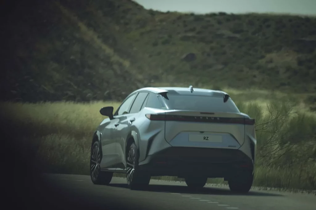 LEXUS RZ Hermanos Torres 13 Motor16