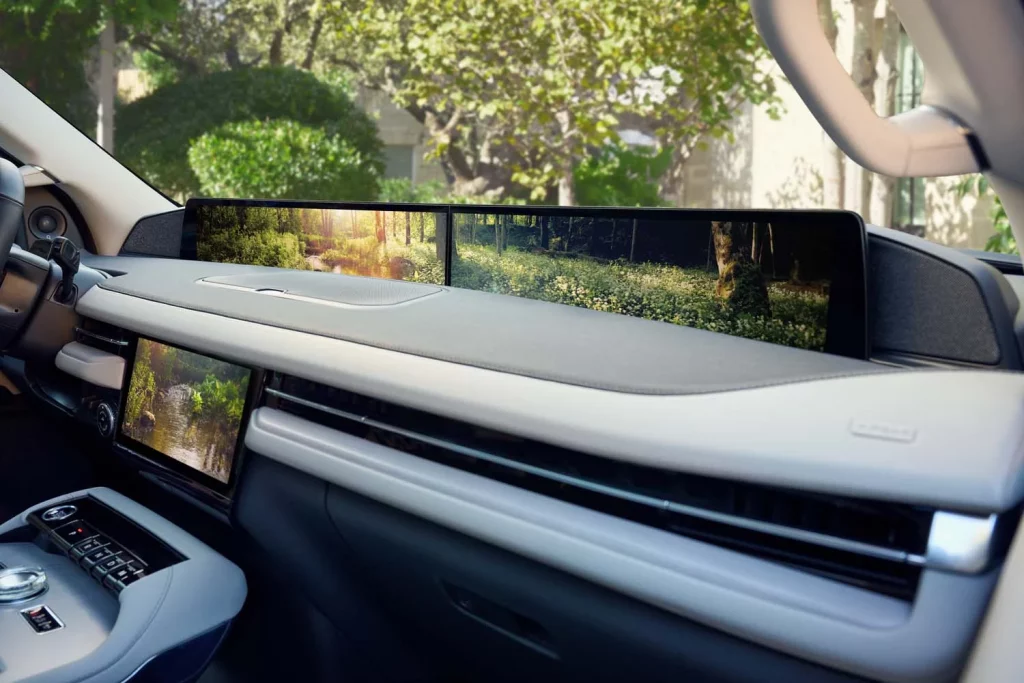 Lincoln convierte el coche en un espacio para relajarse y conectar con la naturaleza 1 Motor16 Lincoln Rejuvenate Forest Meditation 02 Motor16