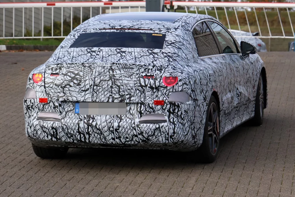 Mercedes Clase C electrico 2027 17 Motor16