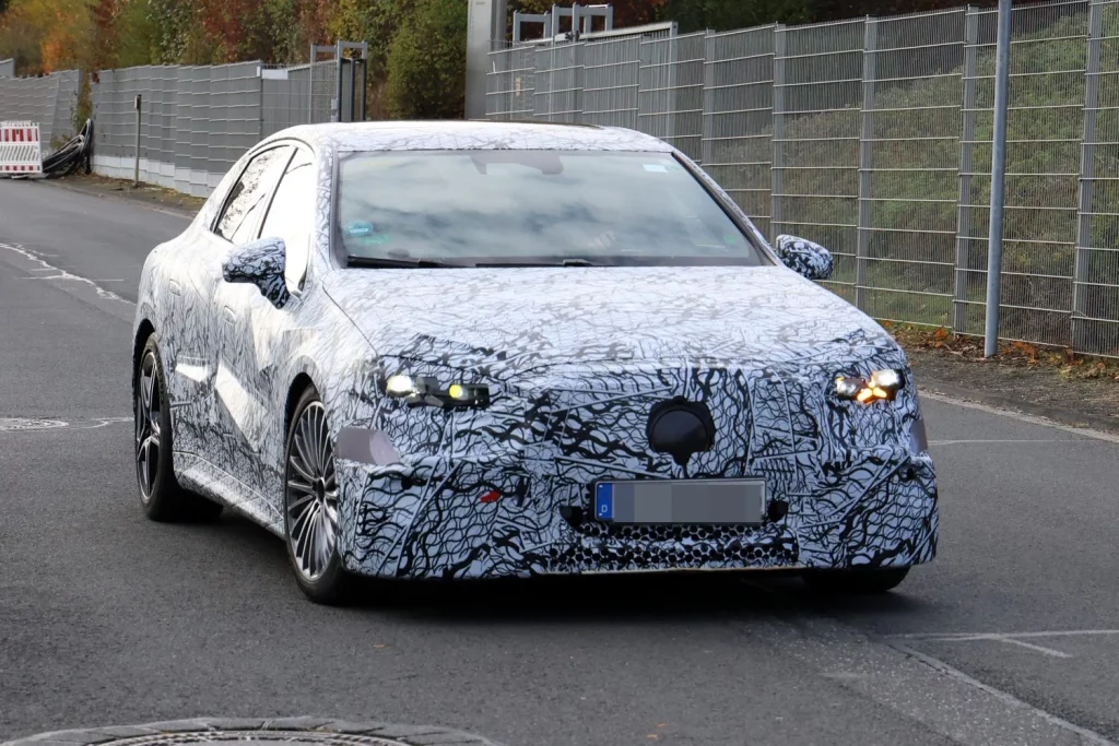 Mercedes Clase C electrico 2027 3 Motor16