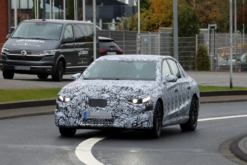 El Mercedes Clase E 2027 también será eléctrico 3 Motor16 Mercedes Clase E electrico 2027 1 Motor16