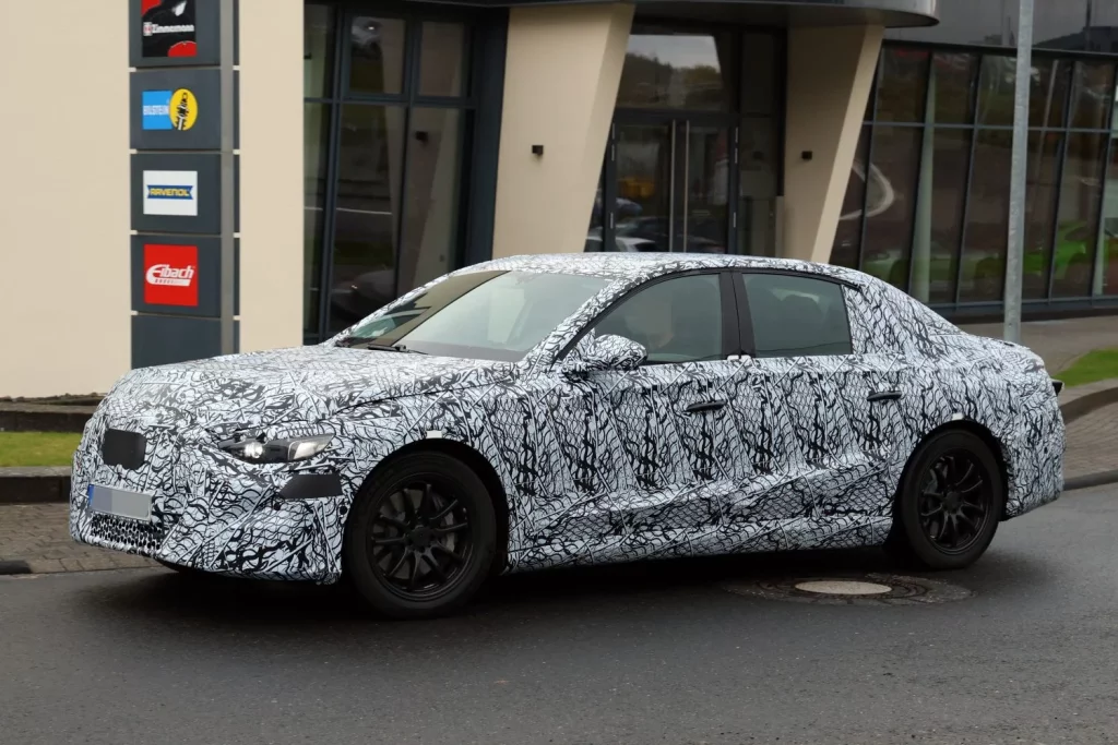 El Mercedes Clase E 2027 también será eléctrico 12 Motor16 Mercedes Clase E electrico 2027 10 Motor16