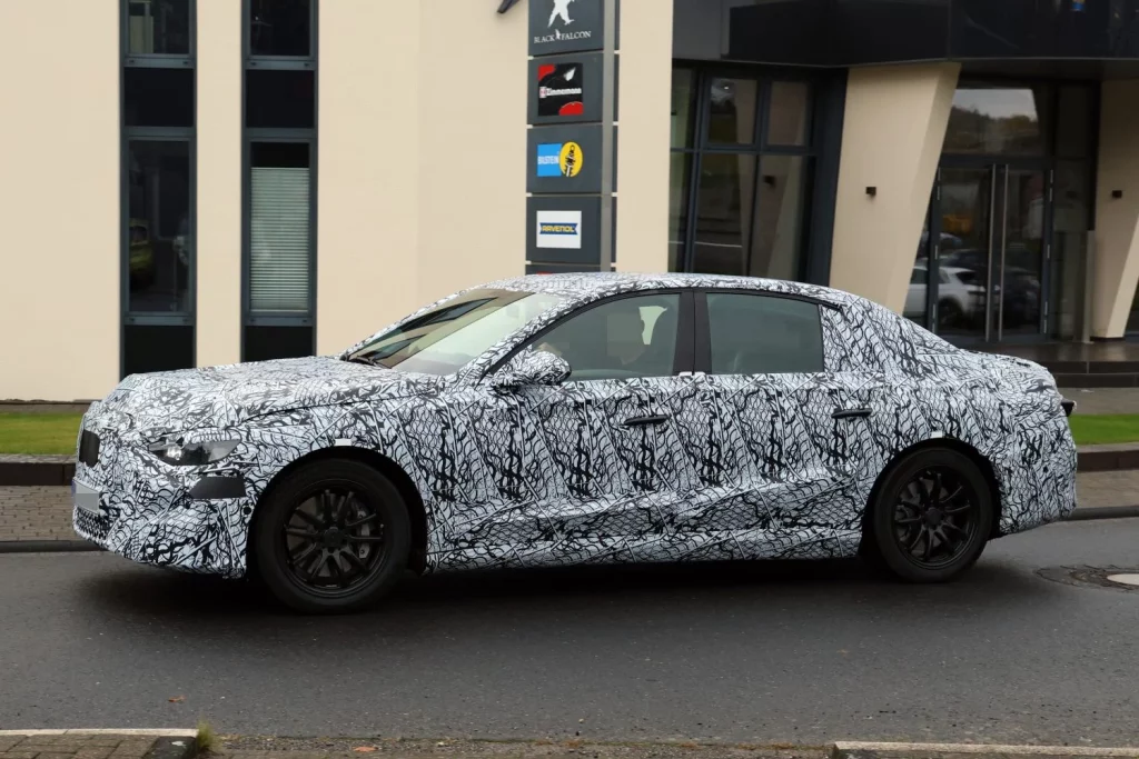 El Mercedes Clase E 2027 también será eléctrico 13 Motor16 Mercedes Clase E electrico 2027 11 Motor16