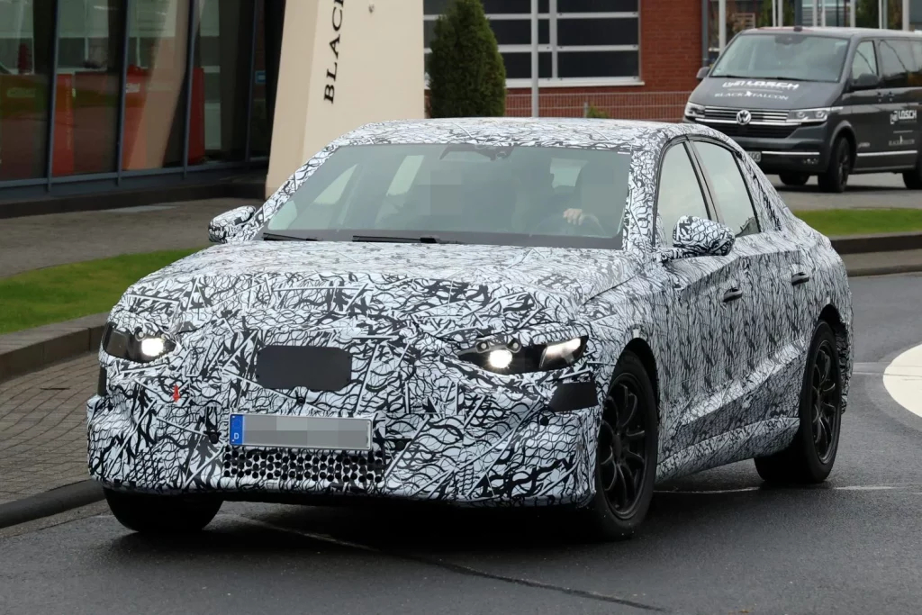 El Mercedes Clase E 2027 también será eléctrico 8 Motor16 Mercedes Clase E electrico 2027 6 Motor16