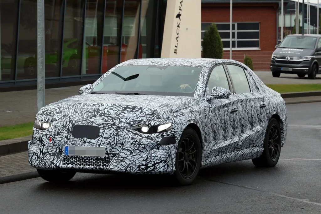 El Mercedes Clase E 2027 también será eléctrico 9 Motor16 Mercedes Clase E electrico 2027 7 Motor16