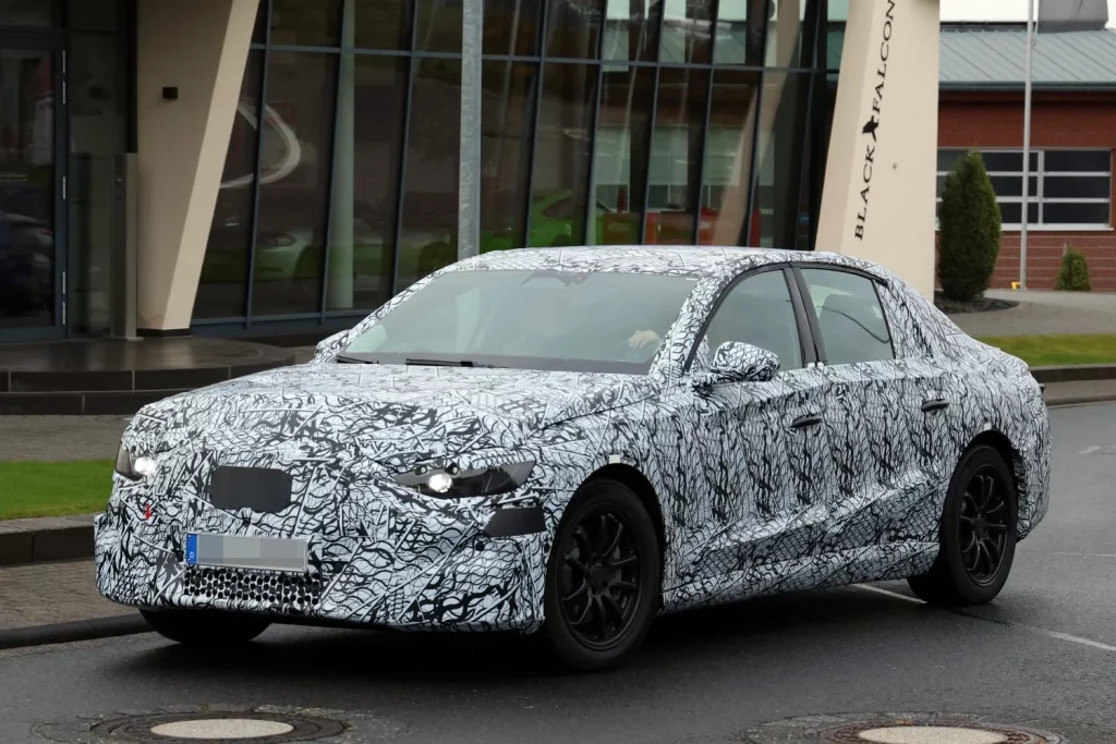 El Mercedes Clase E 2027 también será eléctrico 10 Motor16 Mercedes Clase E electrico 2027 8 Motor16