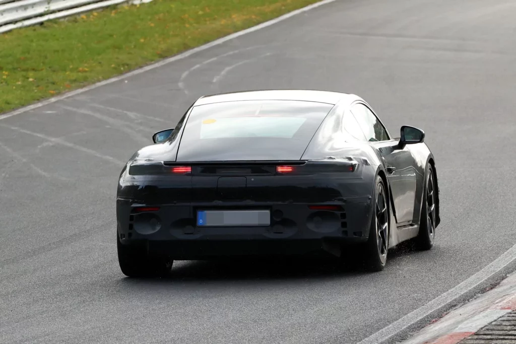 Porsche 718 Cayman eléctrico: Continúa su desarrollo 13 Motor16 Porsche 718 Cayman 11 Motor16