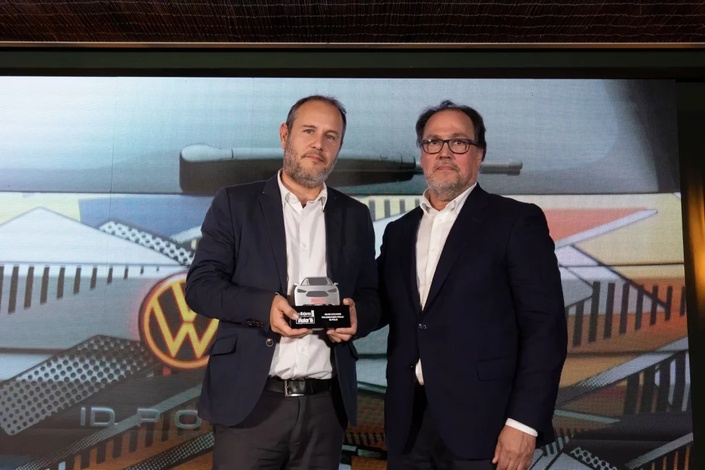 Premios Motor16 2025: el valor de la excelencia y la experiencia 18 Motor16 Premios Motor 16 Gustavo Higes Volkswagen. Javier Montoya Motor16 Motor16