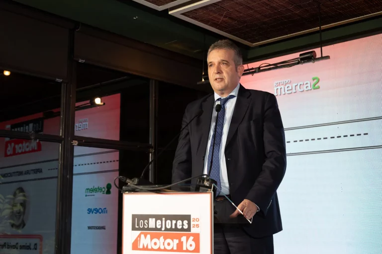Jaime Peris (Ministerio de Industria) en los Premios Motor16: «El PERTE VEC es la apuesta decidida del Gobierno por la competitividad y el futuro del motor español»