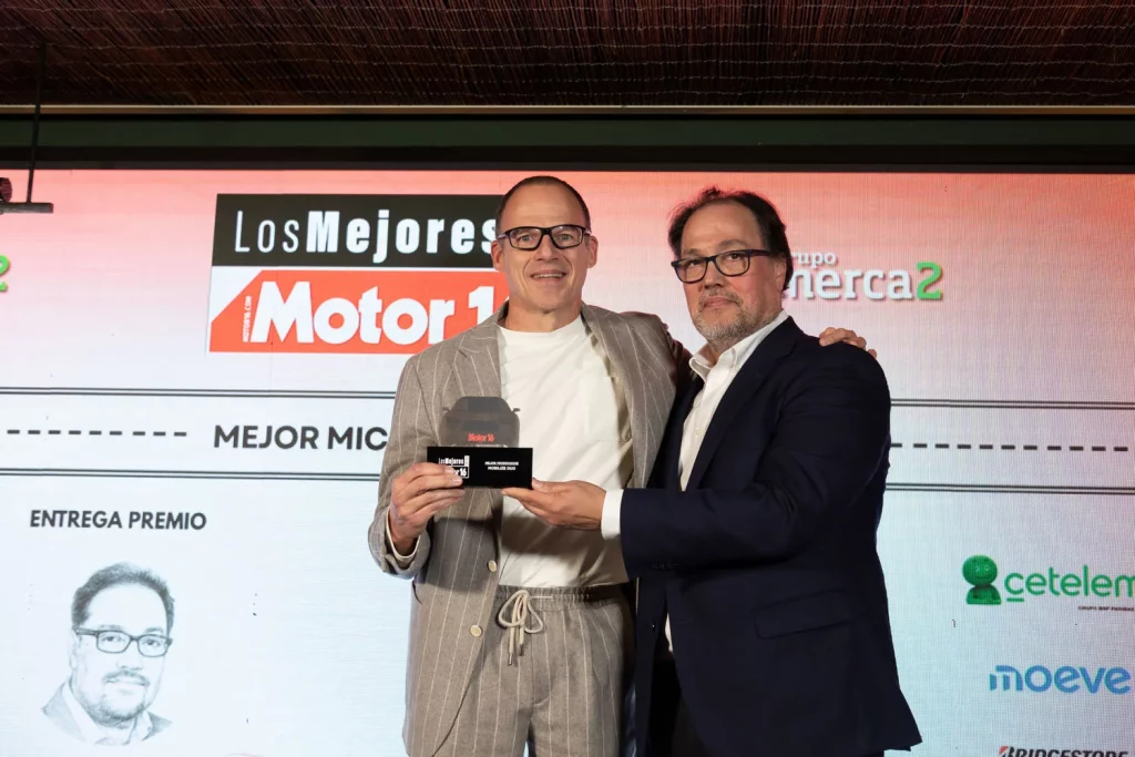 Premios Motor16 2025: el valor de la excelencia y la experiencia 17 Motor16 Premios Motor Filippo Rivanera Mobilize. Javier Montoya Motor16 Motor16