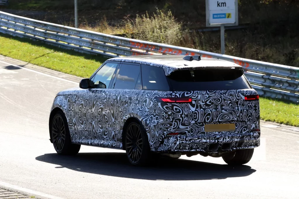 Range Rover Sport SV 2026 14 Motor16
