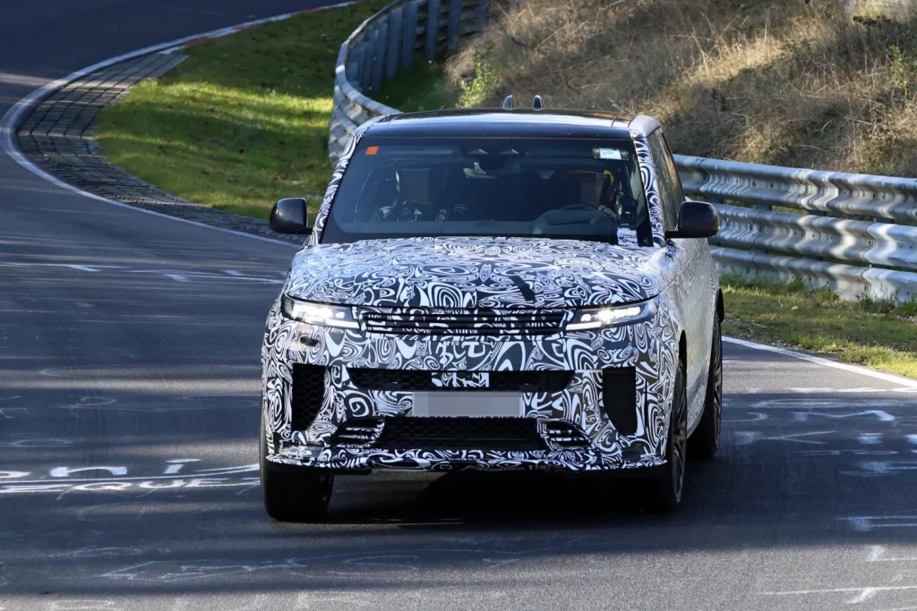 Range Rover Sport SV 2026 2 Motor16