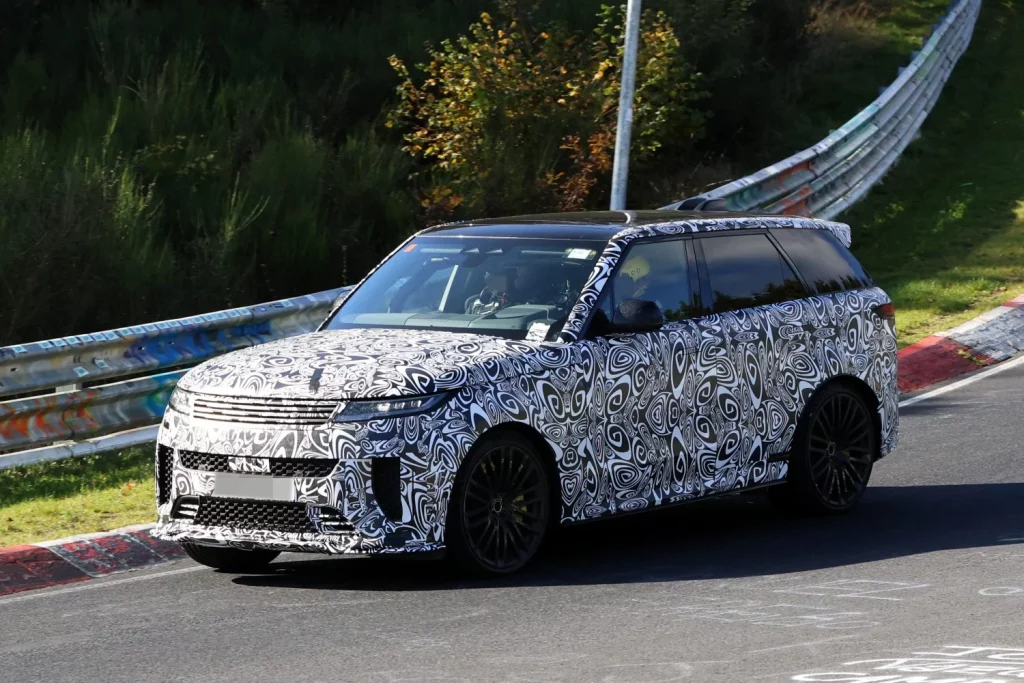 Range Rover Sport SV 2026 6 Motor16