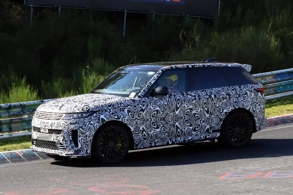 Range Rover Sport SV 2026 7 Motor16