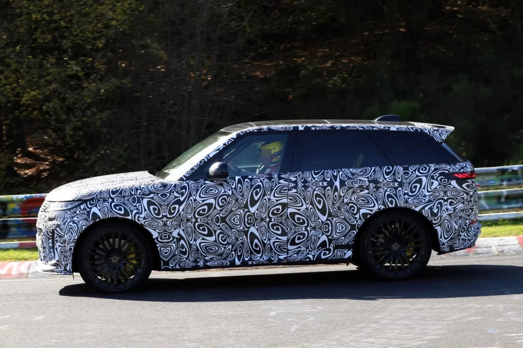 Range Rover Sport SV 2026 9 Motor16