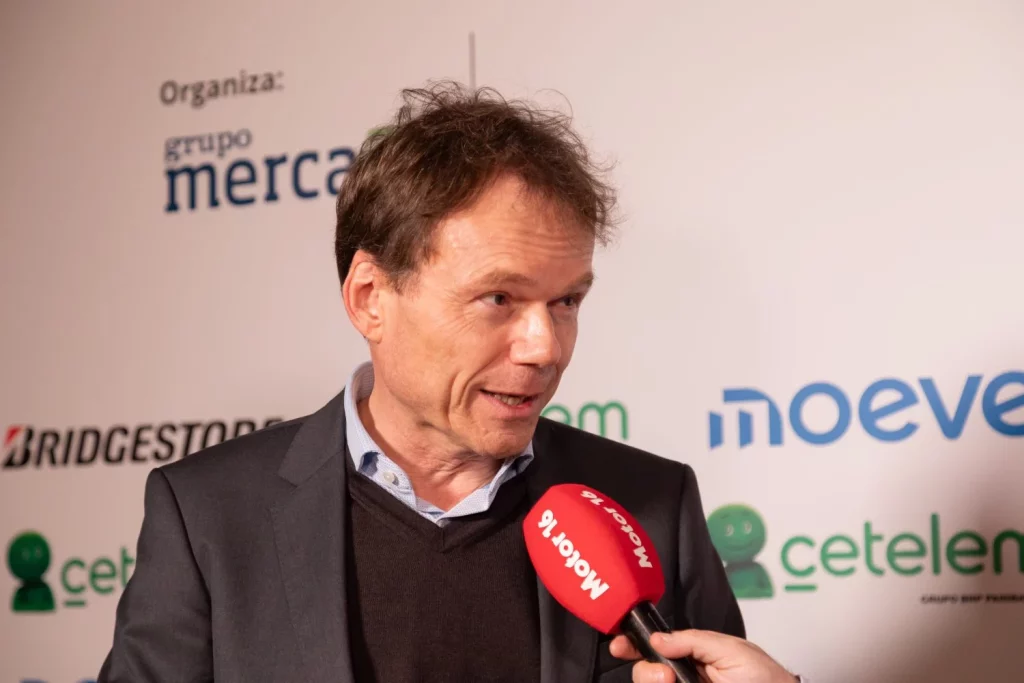 Premios Motor16 2025. Mercedes CLA, mejor berlina/familiar 2 Motor16 Reinier Hoeps en los premios Motor16.