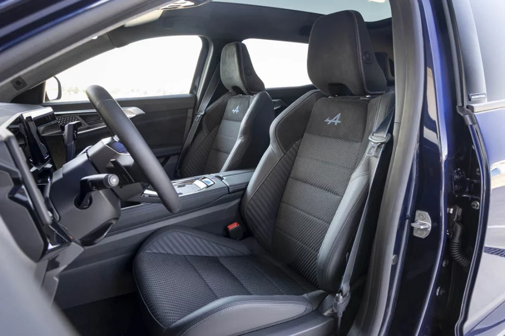 Prueba del Renault Espace esprit Alpine Full Hybrid. Una manera diferente de viajar 8 Motor16 Renault Espace 2025 1 Motor16