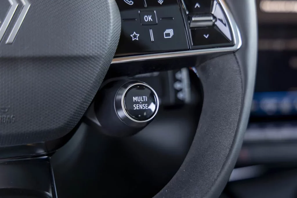 Prueba del Renault Espace esprit Alpine Full Hybrid. Una manera diferente de viajar 7 Motor16 Renault Espace 2025 12 Motor16