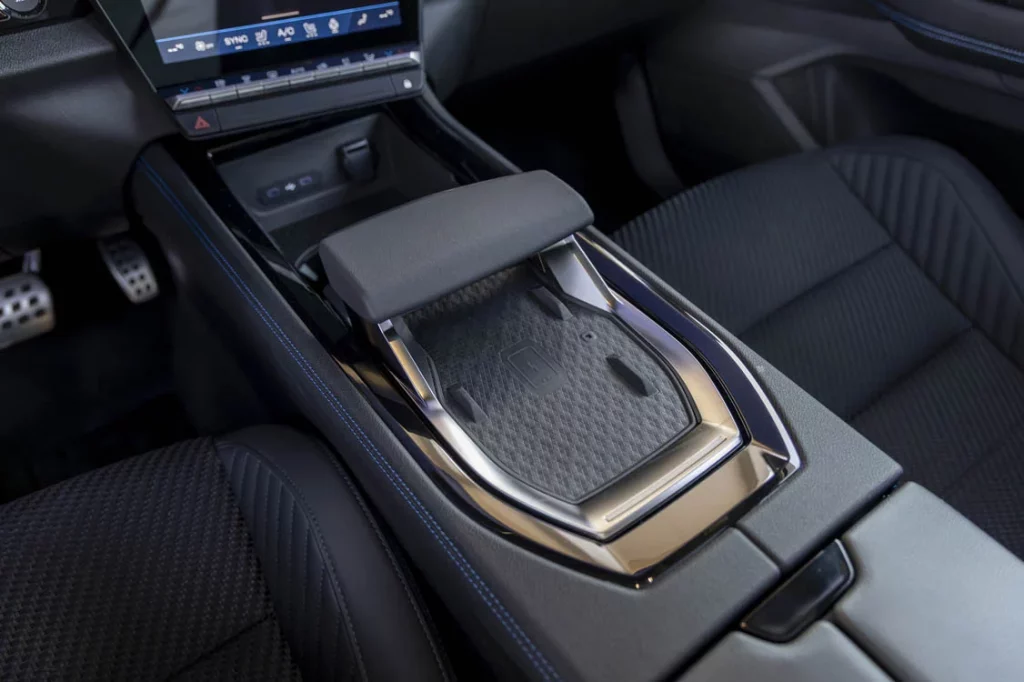 Prueba del Renault Espace esprit Alpine Full Hybrid. Una manera diferente de viajar 20 Motor16 Renault Espace 2025 13 Motor16