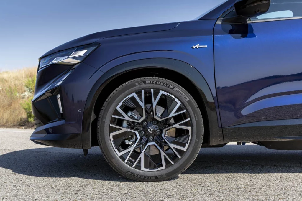 Prueba del Renault Espace esprit Alpine Full Hybrid. Una manera diferente de viajar 35 Motor16 Renault Espace 2025 28 Motor16