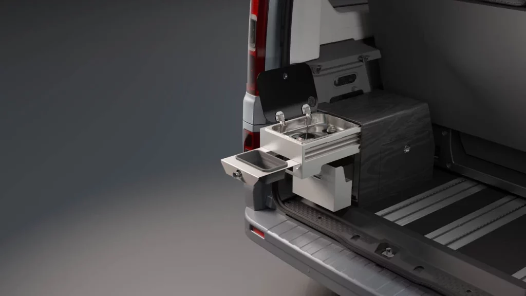 Renault Trafic Escapade 11 Motor16