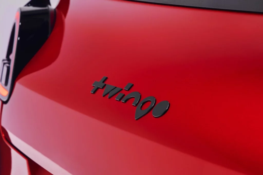 Nuevo Renault Twingo E-Tech: Vuelve el urbano por excelencia 8 Motor16 Renault Twingo E Tech 2026 12 Motor16