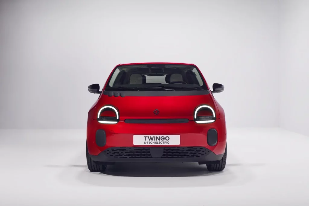 Nuevo Renault Twingo E-Tech: Vuelve el urbano por excelencia 5 Motor16 Renault Twingo E Tech 2026 19 Motor16