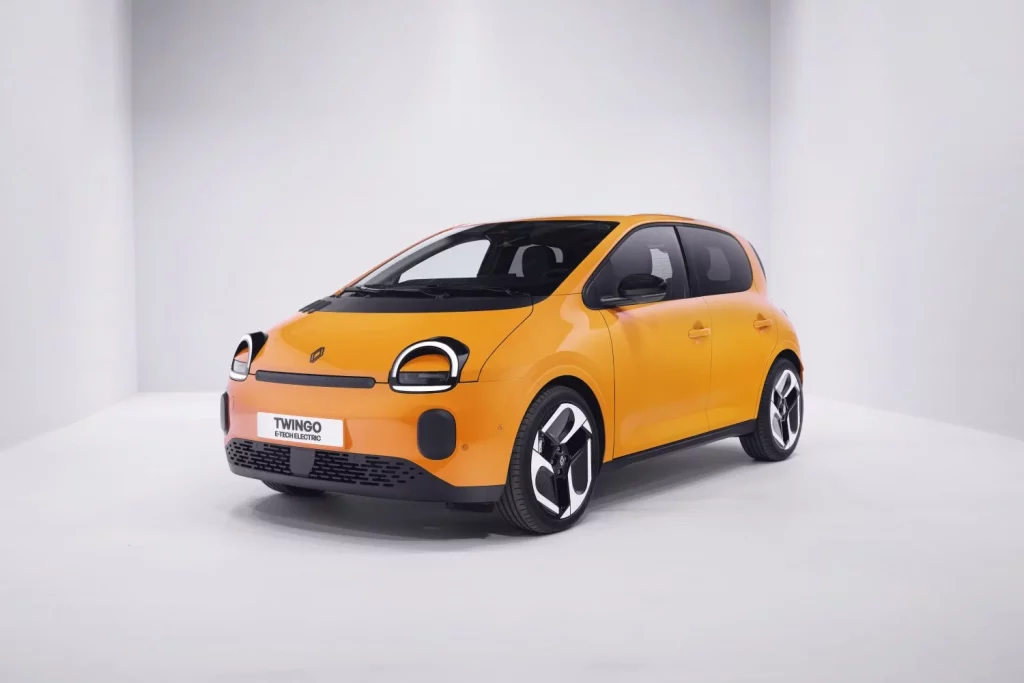 Nuevo Renault Twingo E-Tech: Vuelve el urbano por excelencia 33 Motor16 Renault Twingo E Tech 2026 38 Motor16