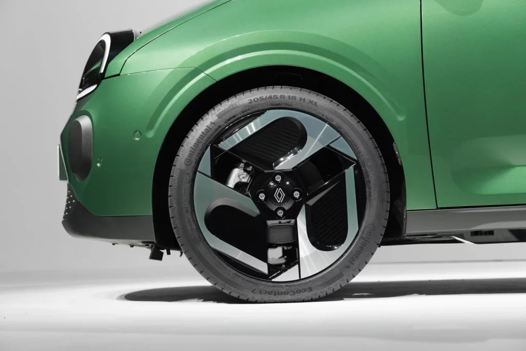 Nuevo Renault Twingo E-Tech: Vuelve el urbano por excelencia 86 Motor16 Renault Twingo E Tech 2026 83 Motor16