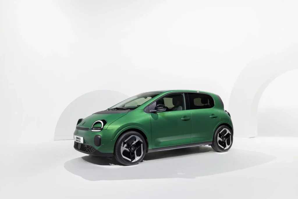 Nuevo Renault Twingo E-Tech: Vuelve el urbano por excelencia 101 Motor16 Renault Twingo E Tech 2026 98 Motor16