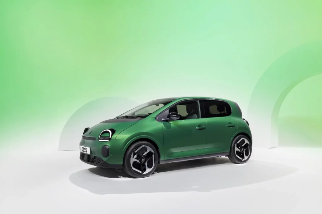 Nuevo Renault Twingo E-Tech: Vuelve el urbano por excelencia 102 Motor16 Renault Twingo E Tech 2026 99 Motor16