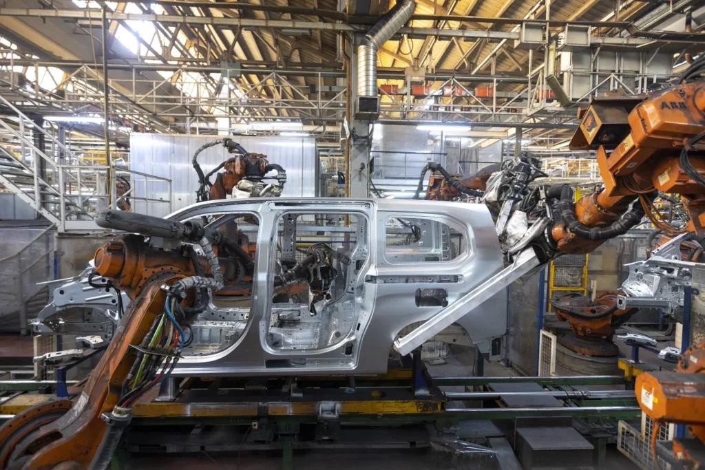 Stellantis Pro One 9 Motor16