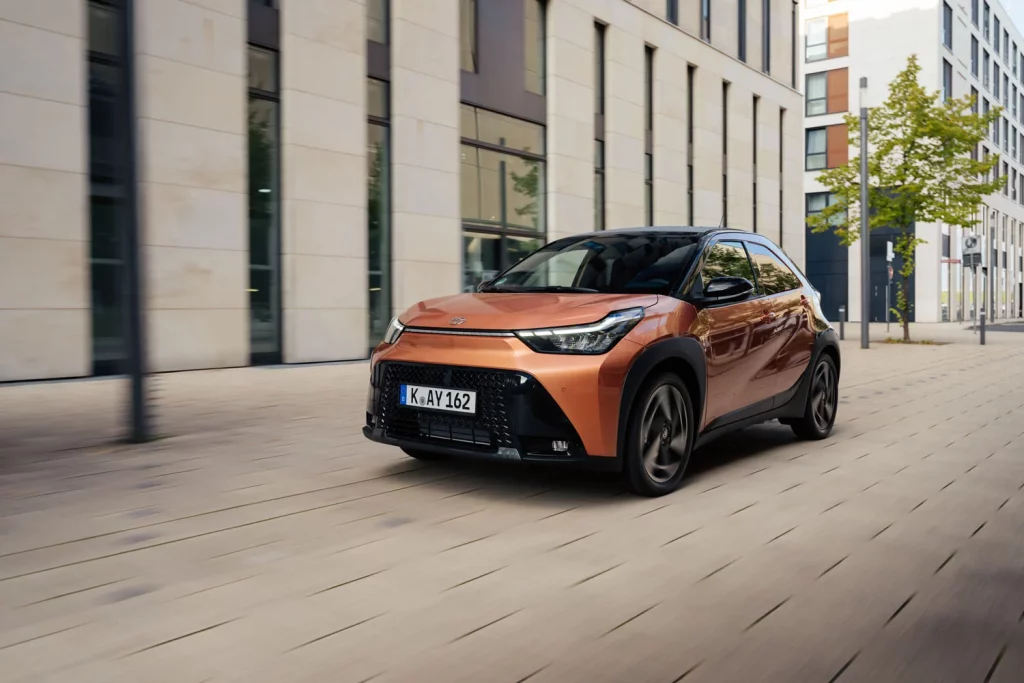 TOYOTA RELAX 2 Motor16