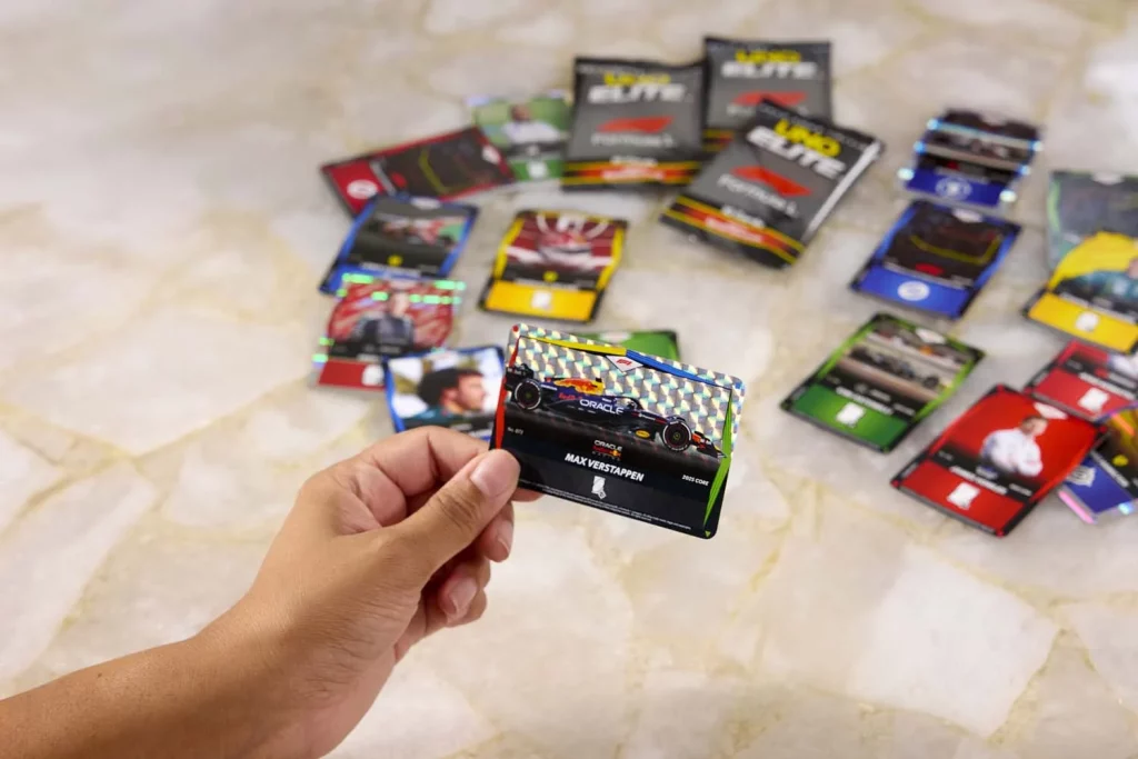 UNO ELITE FORMULA 1 MATTEL7 Motor16