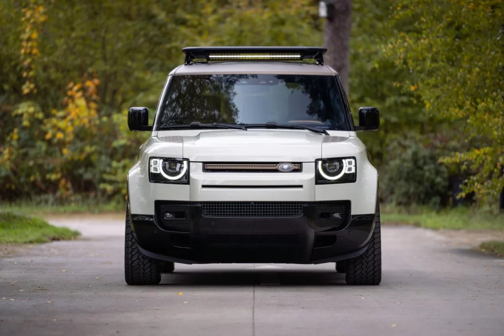 El Defender Pickup renace de la mano de Urban Automotive y Heritage Customs 13 Motor16 Urban Automotive x Heritage Custosm Defender Pickup 7 Motor16