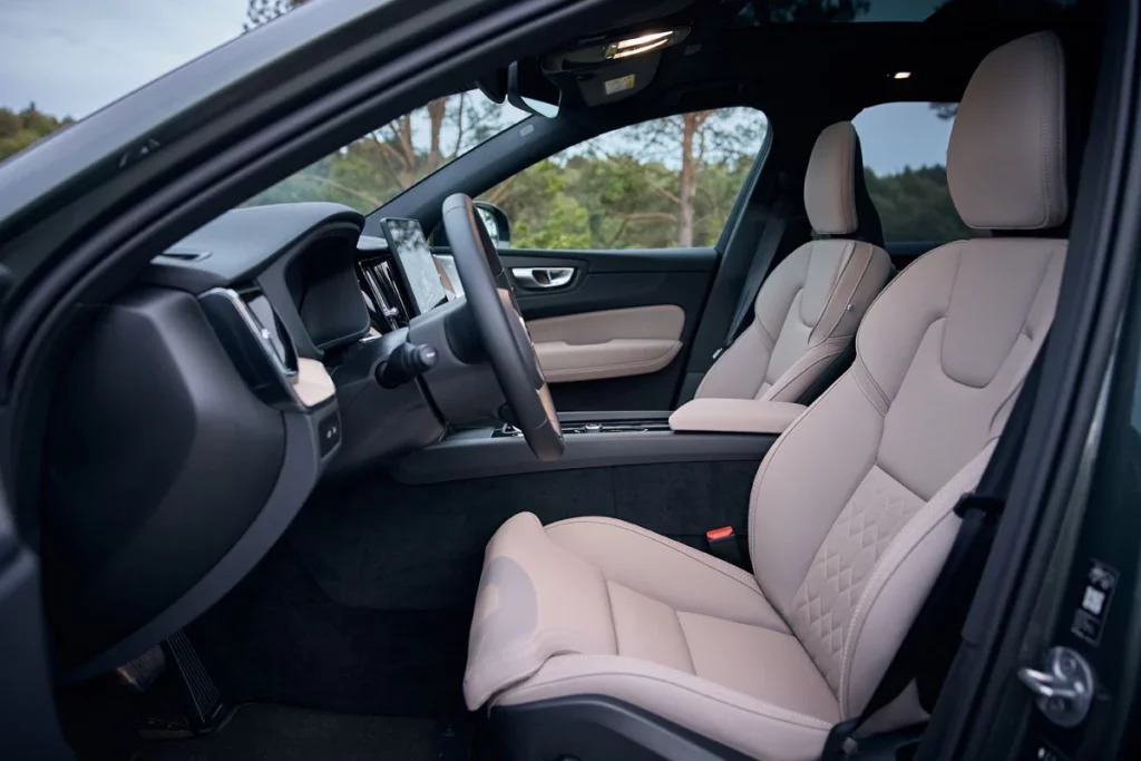 VOLVO XC60 MY26 XC60 1603 Motor16