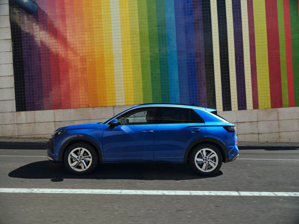 Volkswagen T ROC 2026 12 Motor16