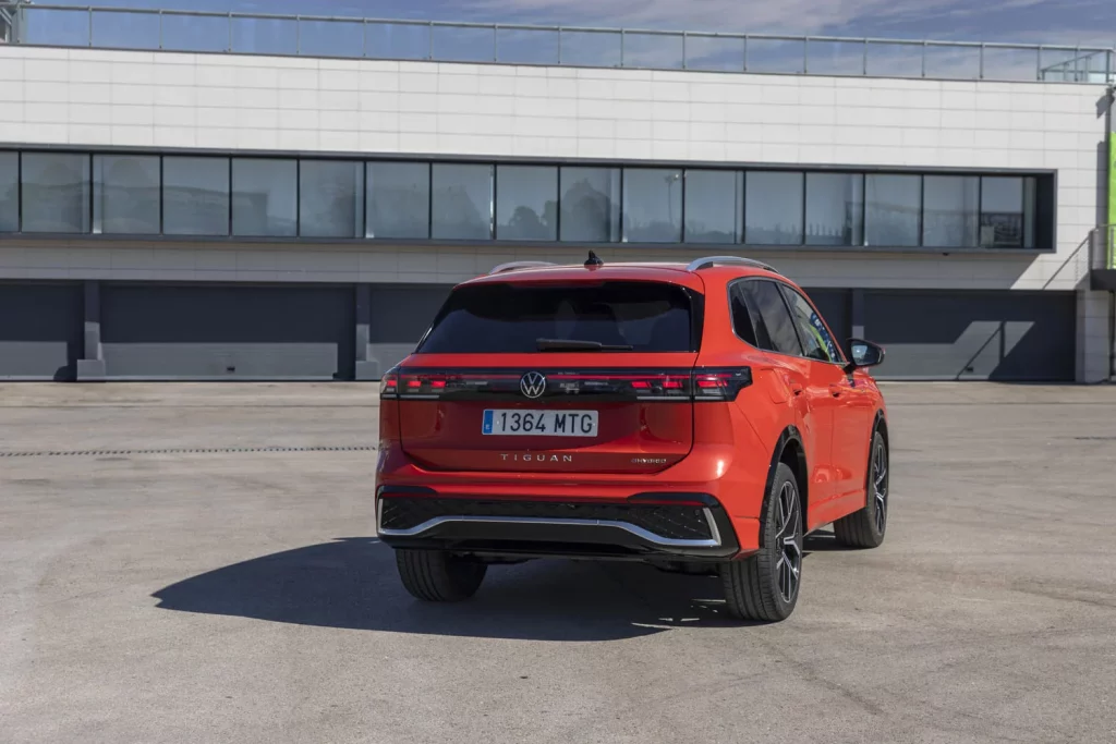 Las estrellas de la apuesta 0 emisiones de Volkswagen 30 Motor16 Volkswagen gama cero VW Tiguan 2 Motor16