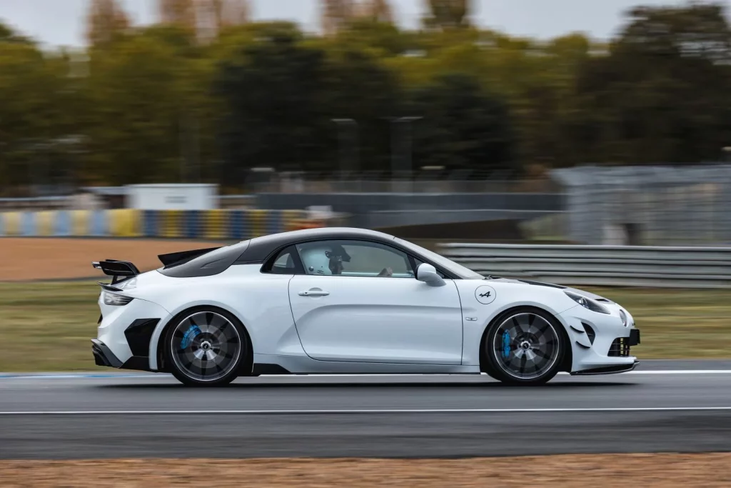 alpine a110 r ultime 13 Motor16