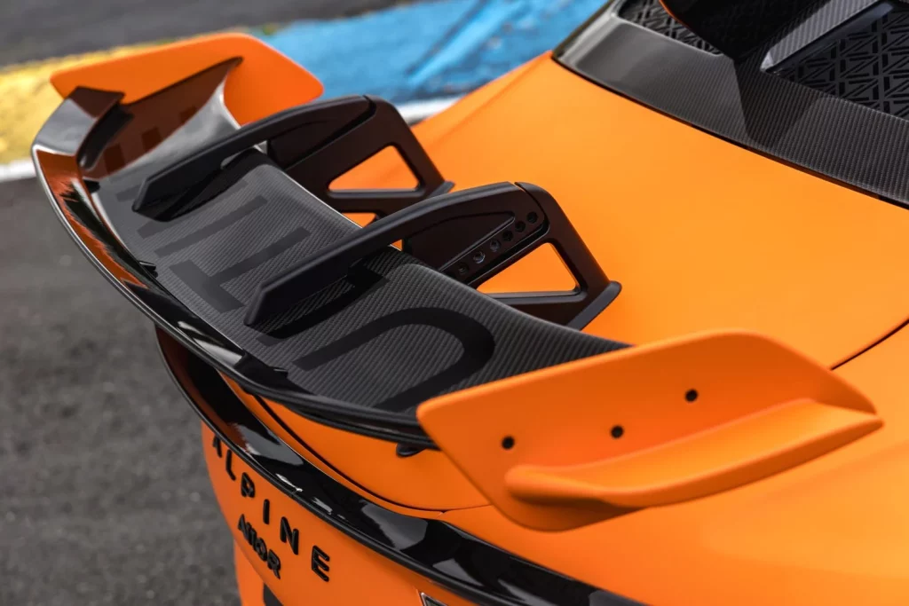 Alpine A110 R Ultime: 345 CV y 110 unidades desde 265.000 euros