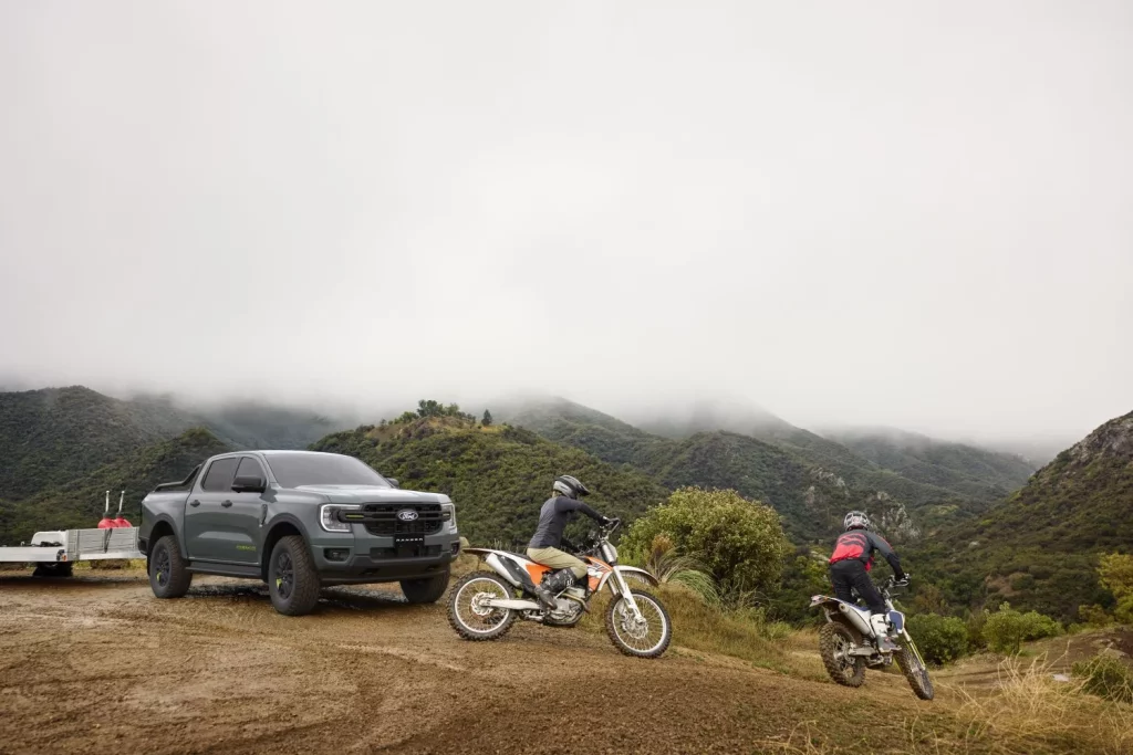 ford ranger everest 2026 13 Motor16