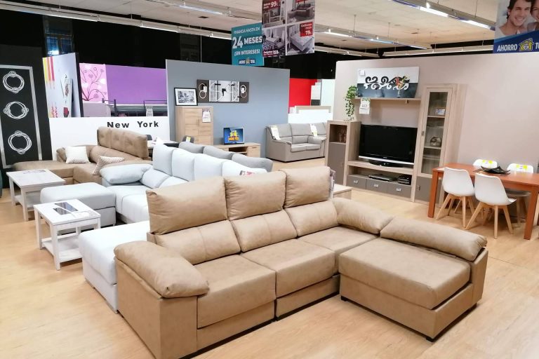 Muebles en Black Friday, Ahorro Total activa descuentos únicos en todas sus tiendas