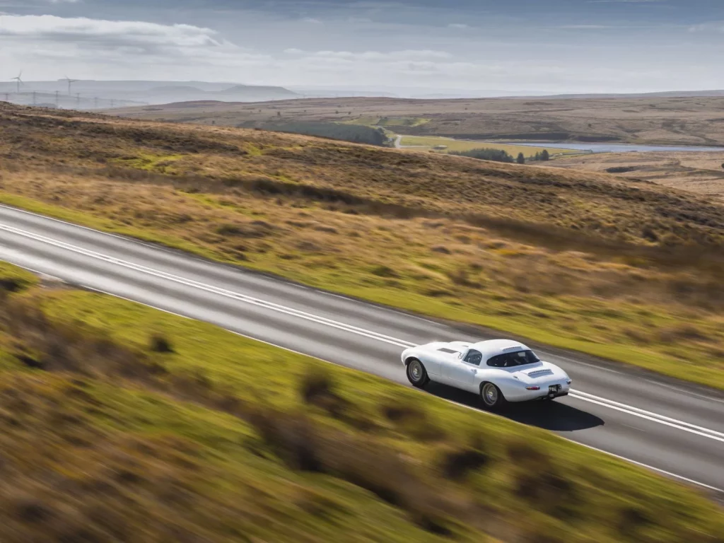 El Jaguar E-Type de Eagle es un radical restomod aligerado