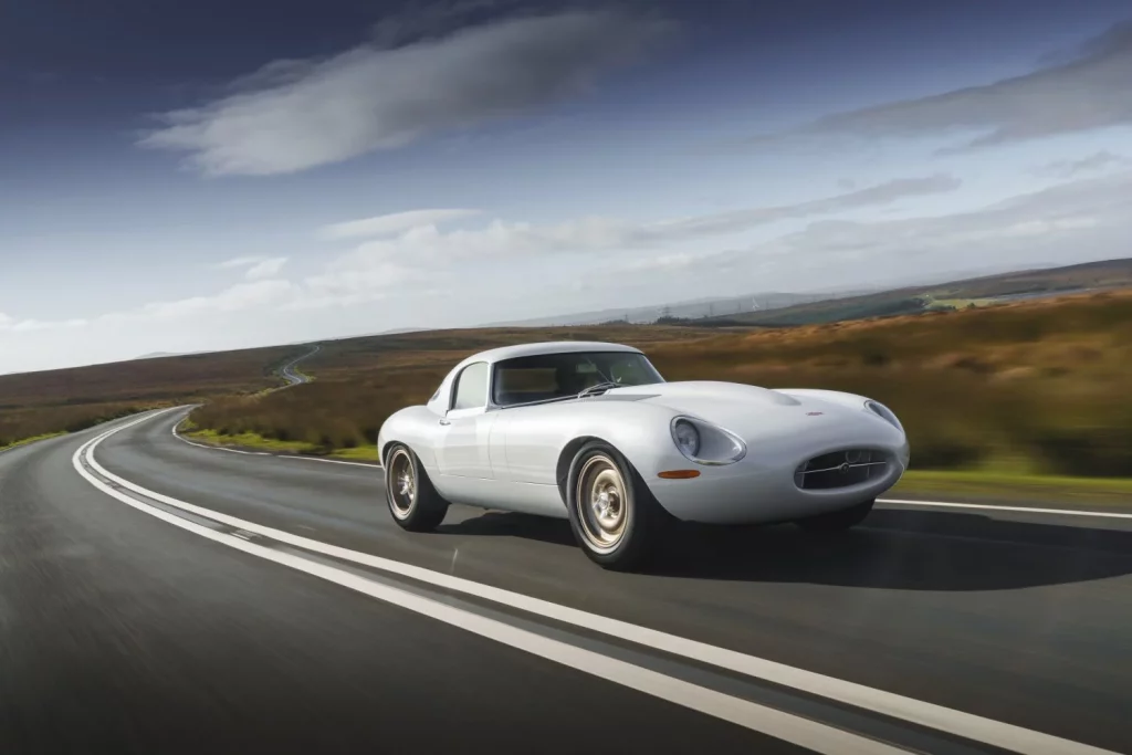 El Jaguar E-Type de Eagle es un radical restomod aligerado