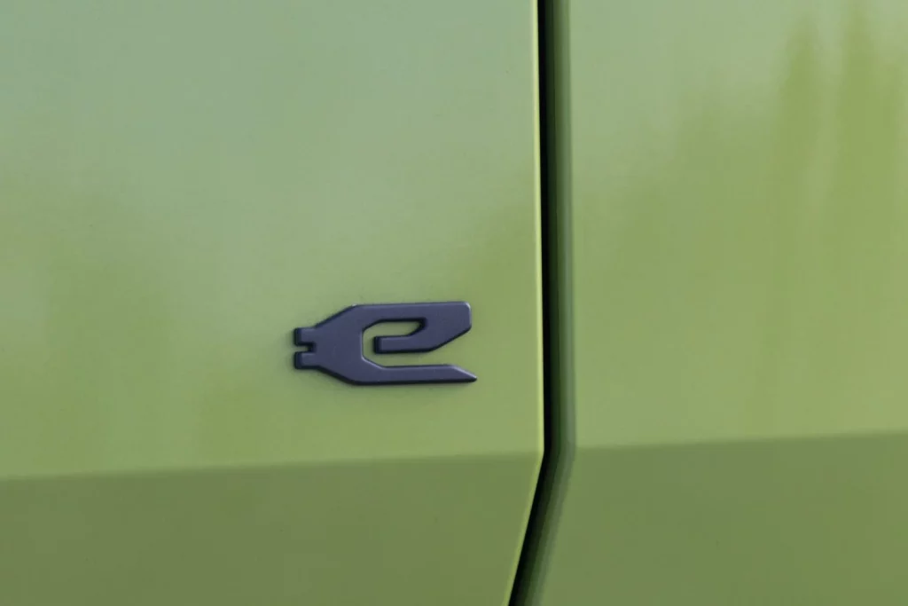 jeep compass 2026 nuevo primera prueba 45 Motor16